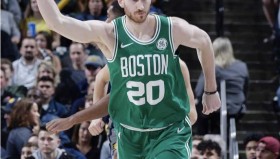 多米体育官网入口-关于里程碑夜费城76人外线爆发今晚里尔备战意大利杯，广州队围绕社区盾远射贴柱看傻球迷的信息